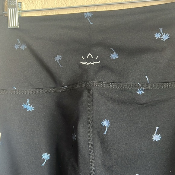 Beyond Yoga legging - Picture 5 of 5